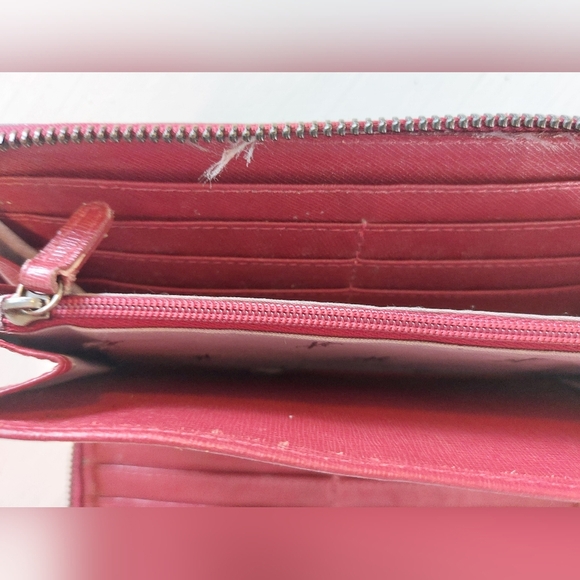 Kenneth Cole New York Wallet - Picture 4 of 5